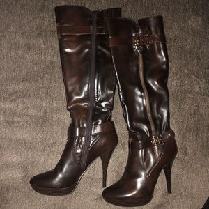 Woman’s Guess boots